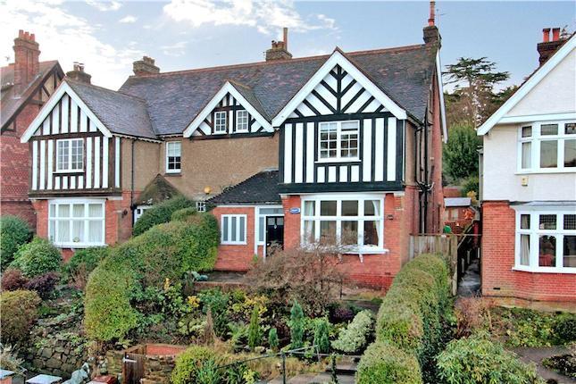 Sell House In Warwickshire